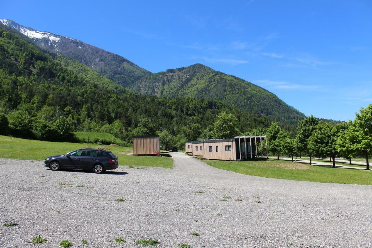 Chaletpark Petzen Hotel Feistritz ob Bleiburg Exterior foto